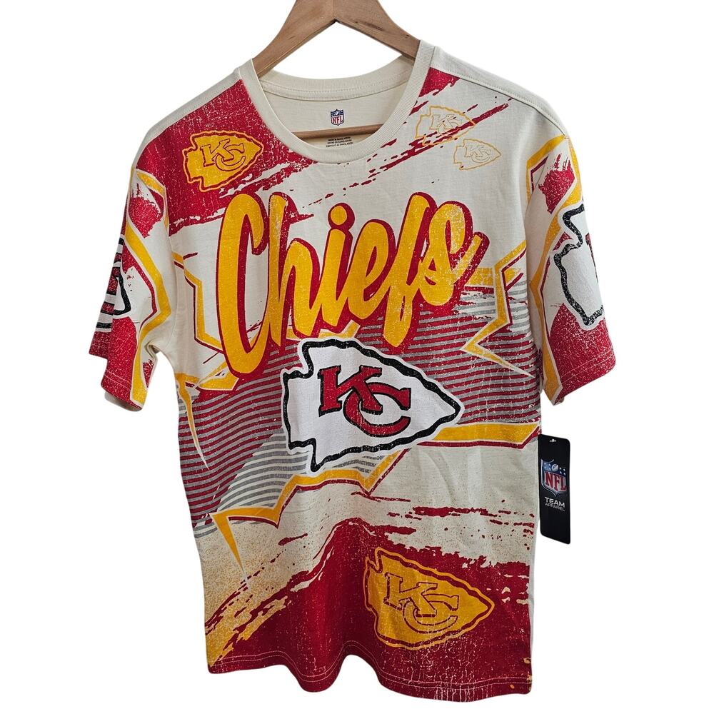 NFL Kansas City Chiefs Shirt Women XL White KC Football Game Day Fan Swiftie NWT